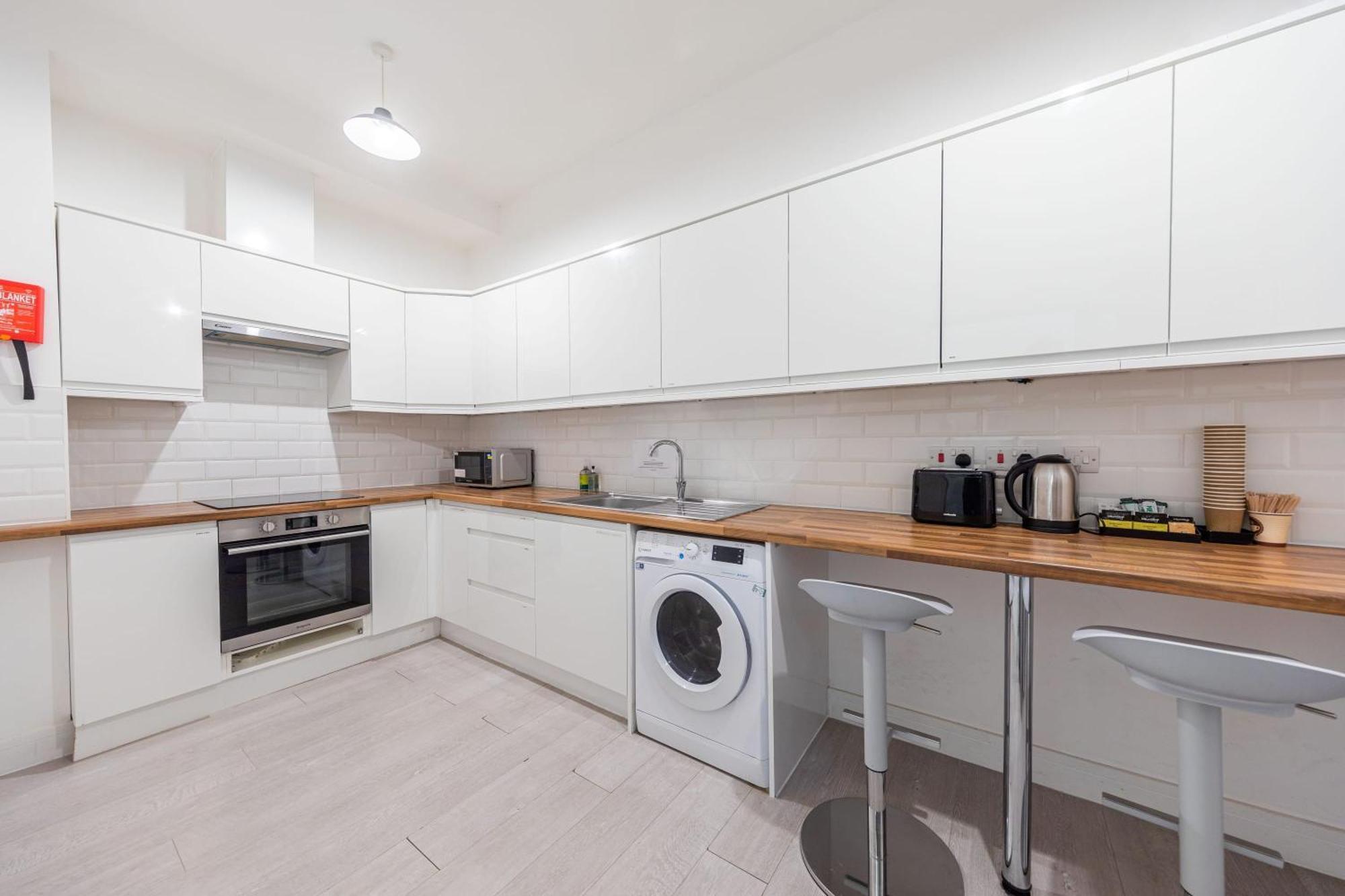 Victorian Beauty With Private Toilet And Shower Near Tube Station Londra Exterior foto