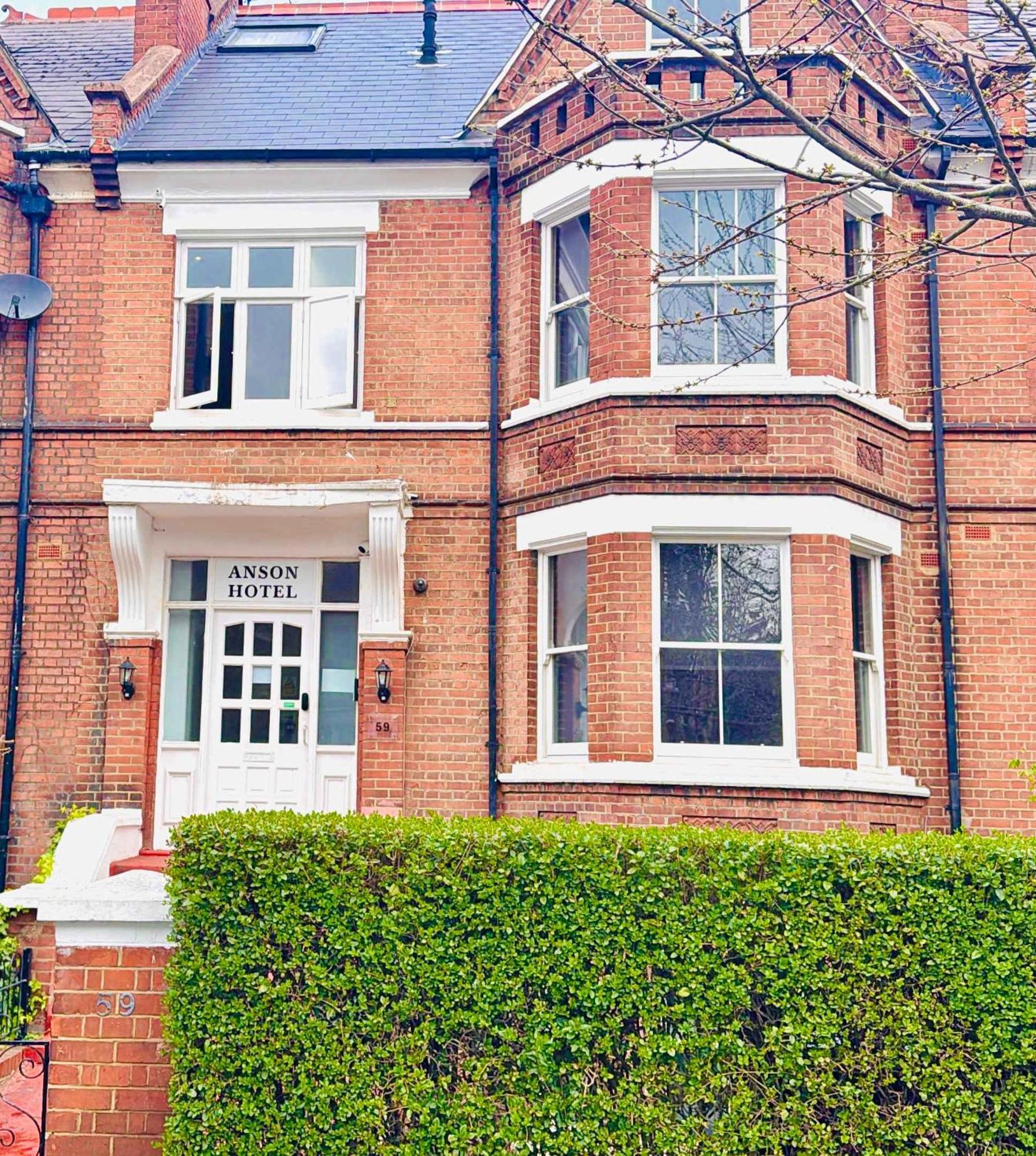 Victorian Beauty With Private Toilet And Shower Near Tube Station Londra Exterior foto